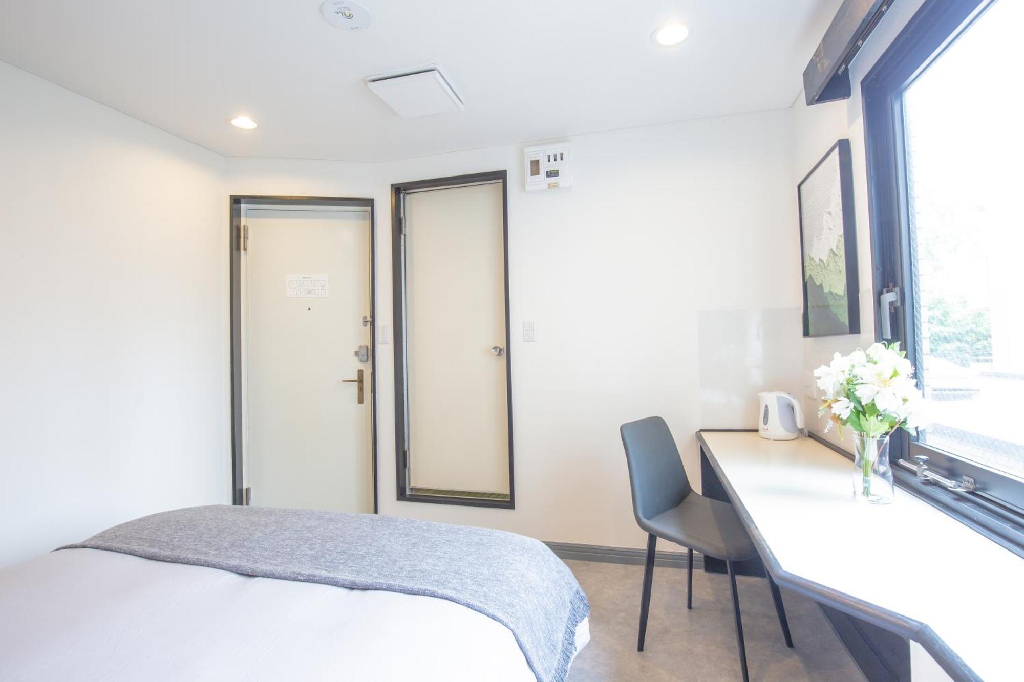 Hotel Tokyo Journey Portal Kinshicho I Self Check-In Check-Out Minutes From Sumiyoshi Station & Iconic Attractions & Sky Tree Buitenkant foto